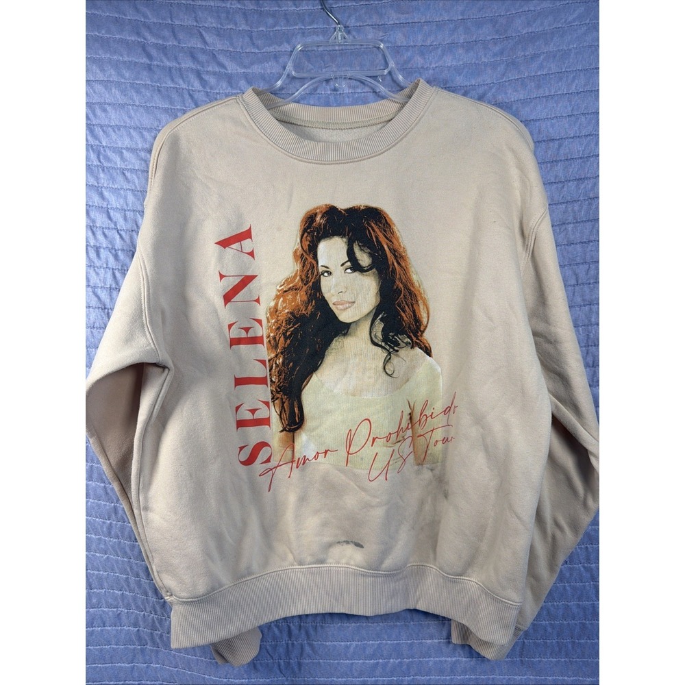 Selena Quintanilla Graphic Sweatshirt Women M Beige Cotton Blend Tour